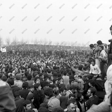 راهپیمایی ضد رژیم پهلوی در تاسوعا و عاشورای حسینی سال ۱۳۵۷