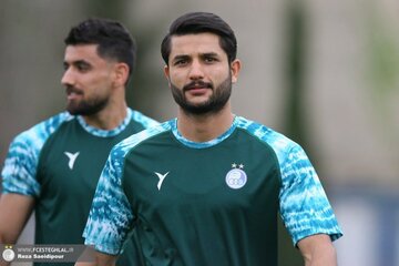 چرا مدافع استقلال در تمرین تیم خارجی حاضر نمیشود؟ چرا مدافع استقلال در تمرین تیم خارجی حاضر نمیشود؟