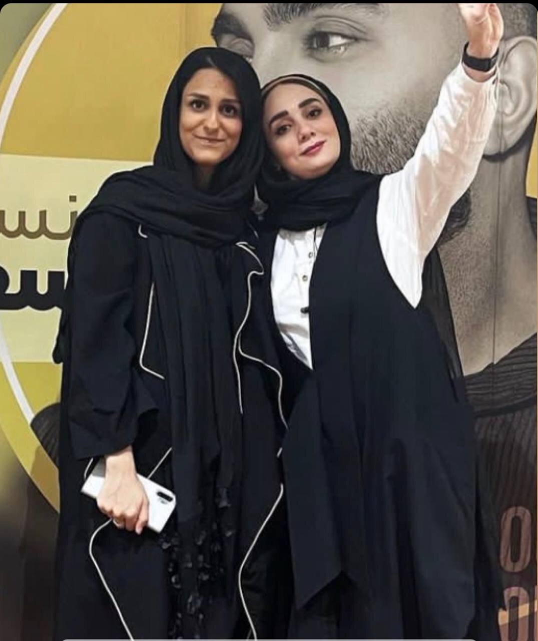 عکس | جدیدترین عکس دختر مدیری در کنار نغمه مرادآبادی