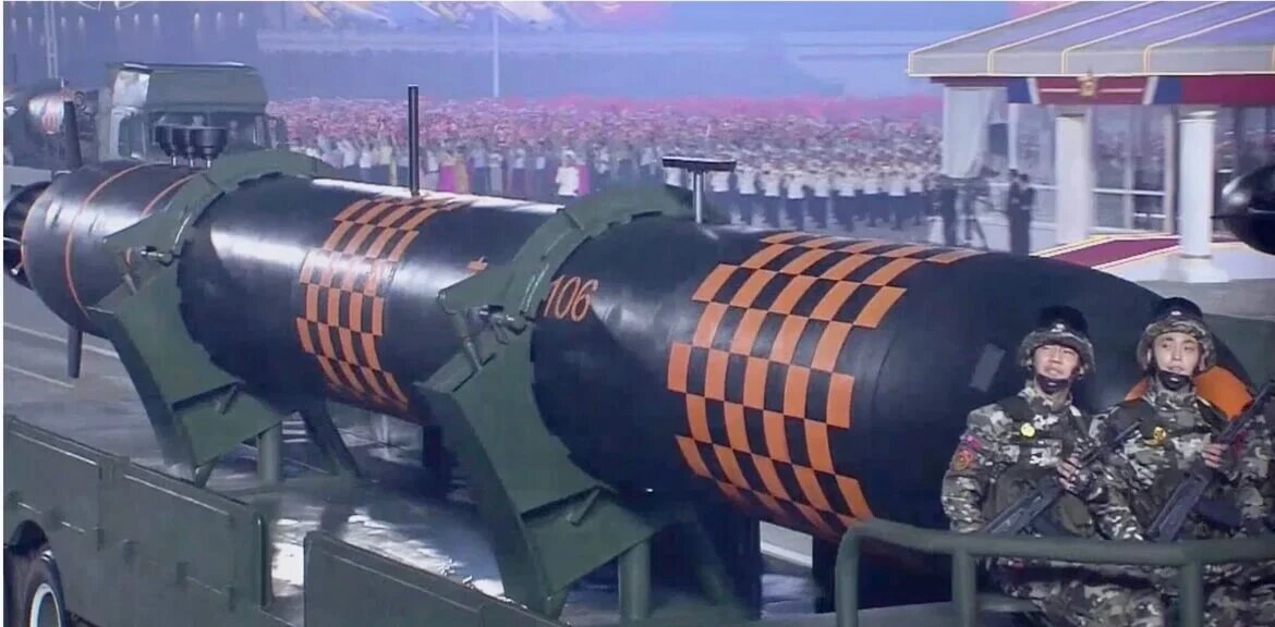 عکس| رونمایی «اون» از موشک ترسناک سوپر اژدرهای اتمی!