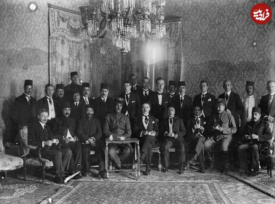 عکس‌های رضاخان و سفیر «بدفرجام» شوروی در آخرین سال‌های حکومت قاجار