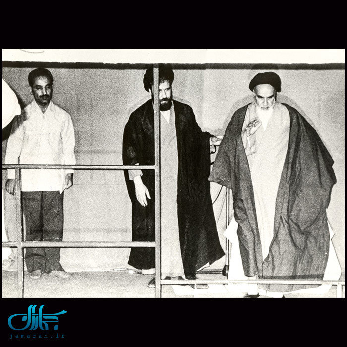 تنفیذ حکم ریاست جمهوری شهید رجایی از سوی امام خمینی (س)/ +عکس