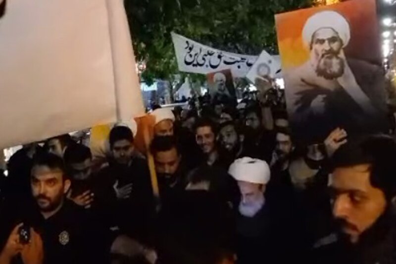 ببینید | پیاده‌روی شبانه علیه «بی‌حجابی»⁩ با هدایت علیرضا پناهیان