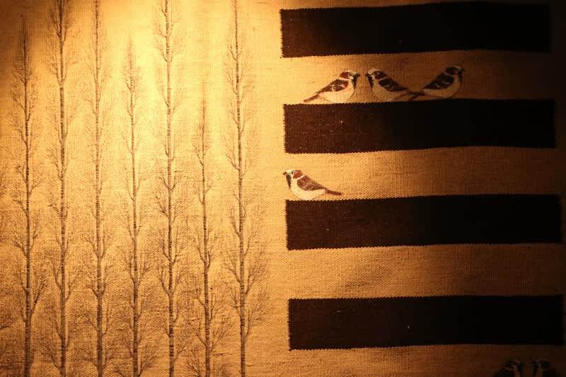 سیمرغِ نگارخانهی سمنان با آواز گنجشکها جان گرفت