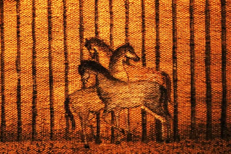 سیمرغِ نگارخانهی سمنان با آواز گنجشکها جان گرفت