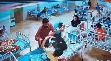 آزار معلولان در مرکز نیلوفر آبی بوشهر؛ ضارب تا ۸ روز پیش در مرکز کار می‌کرد/ او به دلیل تخلفی دیگر و نه کتک‌کاری معلولان‌ اخراج شده بود
