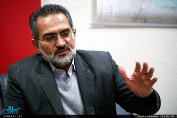حسینی: دشمن خواست گشایش های ارزی کره و عراق را به کام مردم تلخ کند