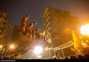 ببینید | جست‌وجوی شبانه نیروهای هلال‌احمر در آوار ساختمان منطقه ۱۹تهران