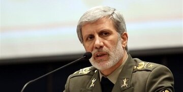 العميد حاتمي:العدو يحاول أن يخيب آمال الشعب الإيراني