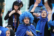 ببینید | اولین تصویر از حضور زنان به عنوان تماشاگر در فوتبال ایران