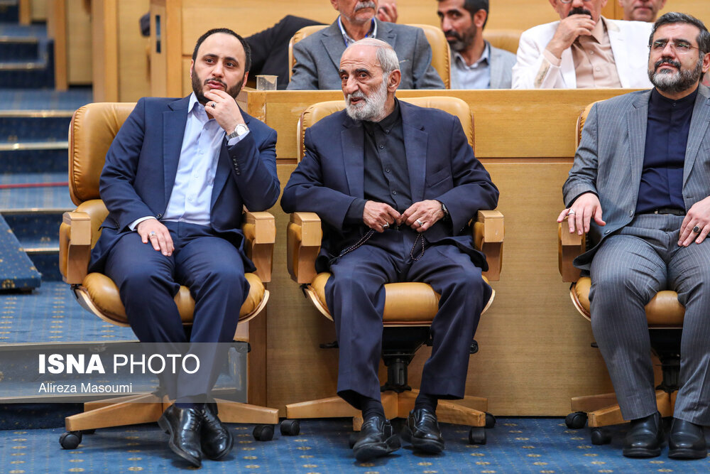 خوش و بش دولتمردان رئیسی با حسین شریعتمداری + عکس ها