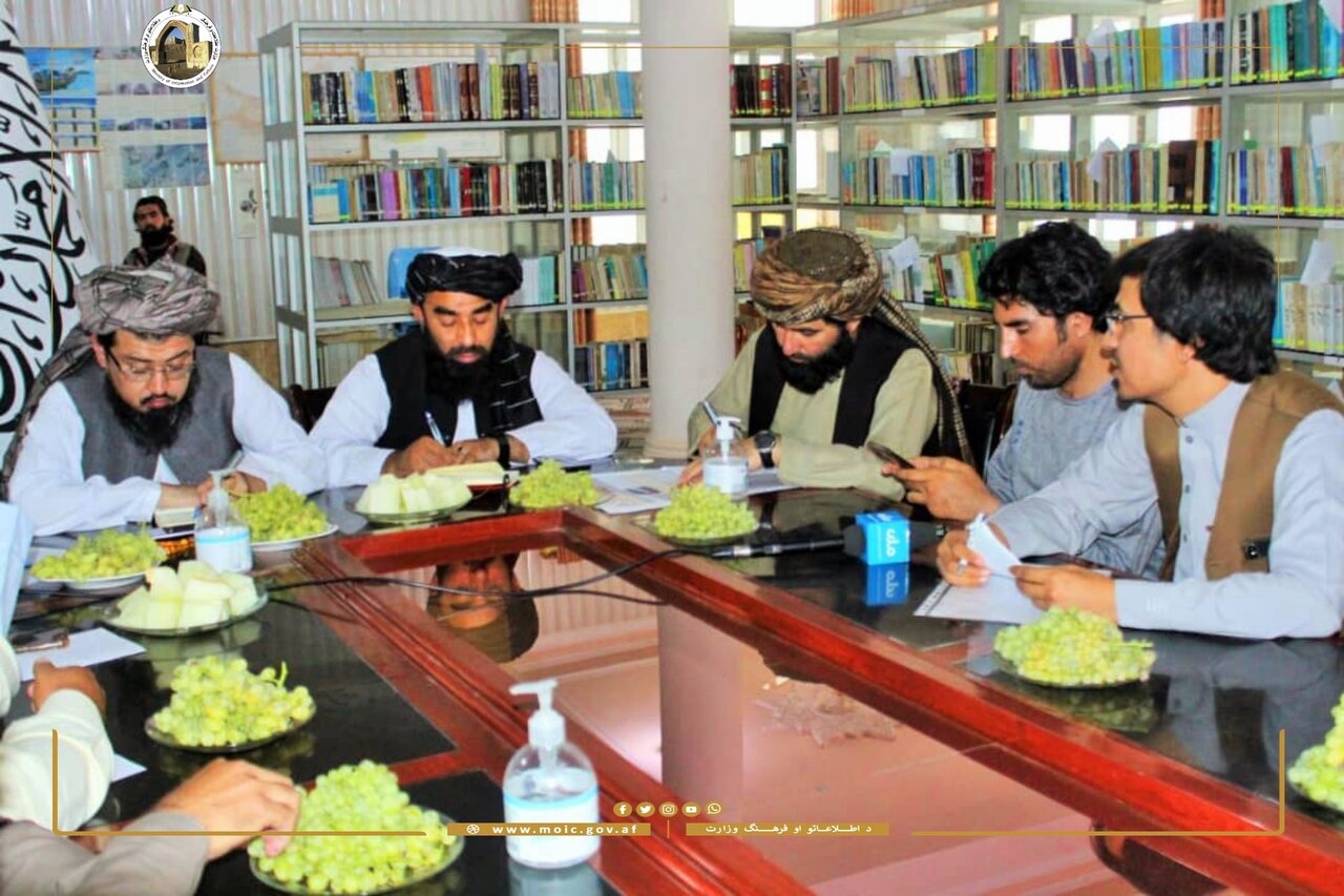 طالبان با خبرنگاران جلسه گذاشت/ مجاهد: حقایق را پوشش خبری دهید