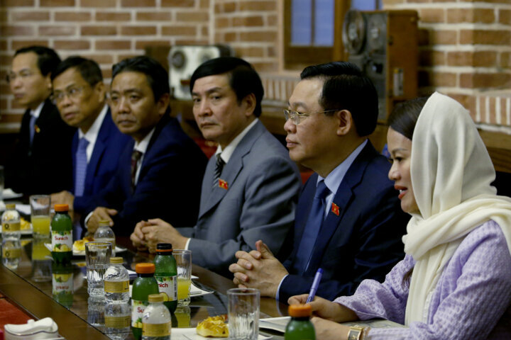 وزیر فرهنگ: آماده امضای تفاهم نامه همکاریهای فرهنگی با ویتنام هستیم