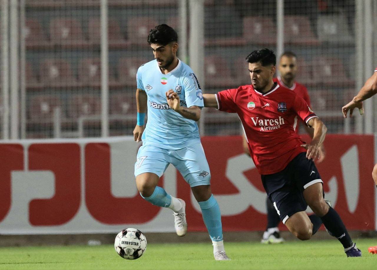 عکس| شروع لیگ ۲۳ با حضور جوانترین بازیکن فصل