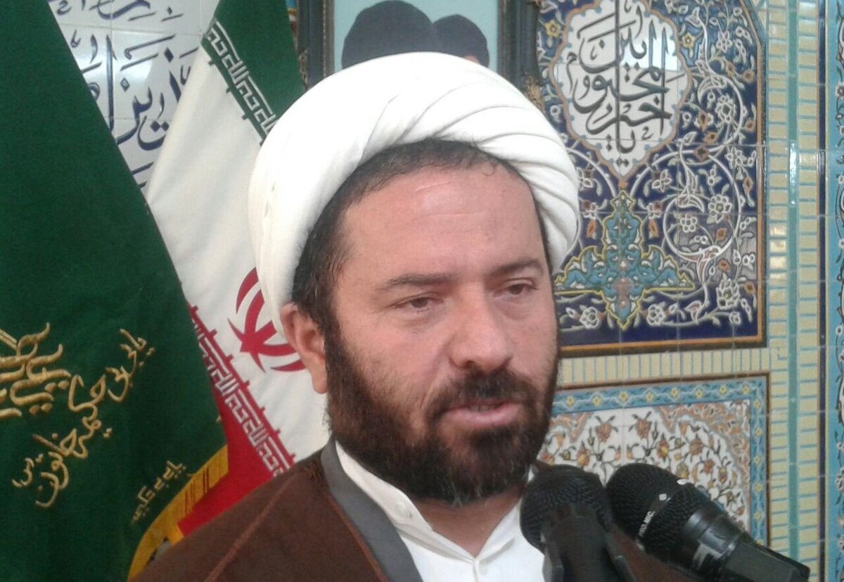 امام جمعه گچساران: بی‌غیرتی هم حدی دارد؛ پشت این جریان بی‌عفتی و بی‌حجابی نوعی فتنه است