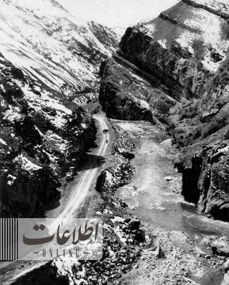 تصویر جالب از جاده چالوس؛ ۹۰ سال قبل وقتی هنوز خاکی بود!/ عکس