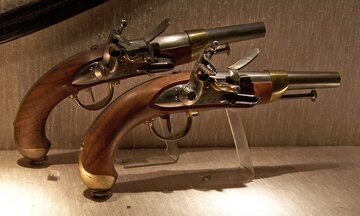 اینفوگرافیک | مرگبارترین اسلحه‌های تاریخ از آغاز تاکنون