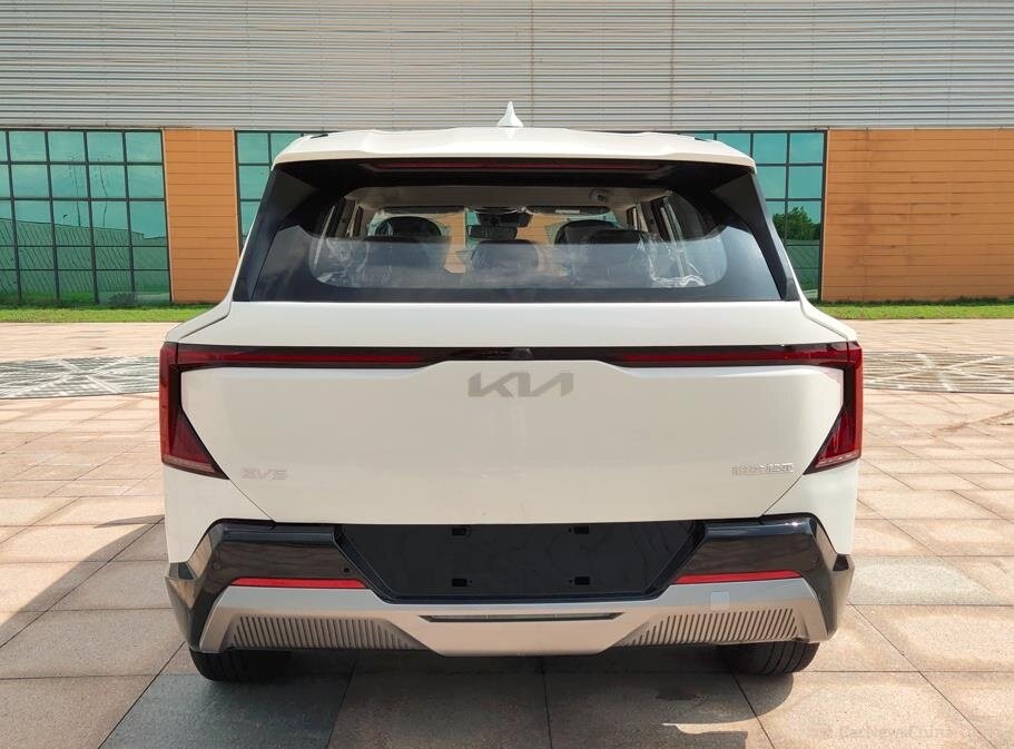 این خودروی کیا، فقط در چین تولید می‌شود/معرفی کیا EV۵/عکس