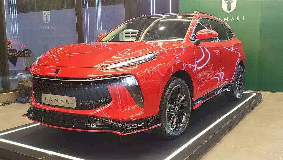 رونمایی از لاماری ایما با امکاناتی بیشتر/ رقابت داغ کراساورهای چینی در بازار ایران/ عکس