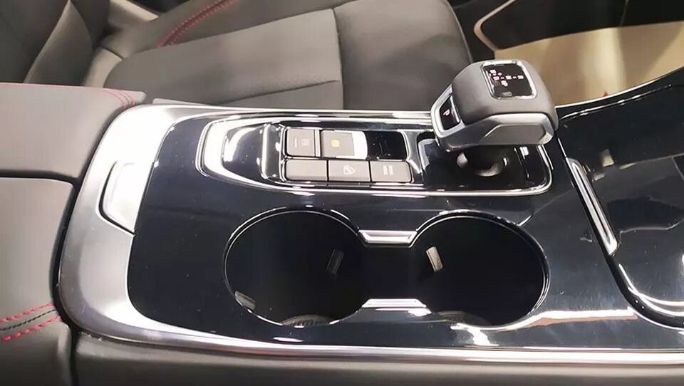 رونمایی از لاماری ایما با امکاناتی بیشتر/ رقابت داغ کراساورهای چینی در بازار ایران/ عکس