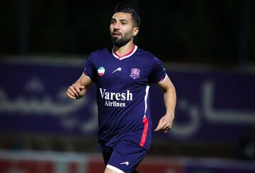 قلعه نویی از بازیکن سابق استقلال پاسپورت خواست! قلعه نویی از بازیکن سابق استقلال پاسپورت خواست!