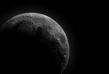 چین در اعماق ماه به دنبال چه می‌گردد؟