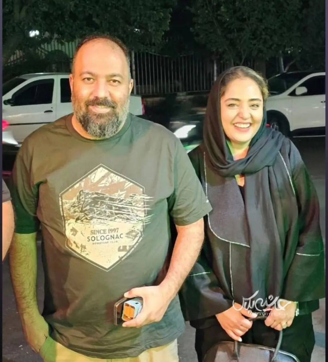 خنده‌های جالب نرگس محمدی در کنار همسرش علی اوجی