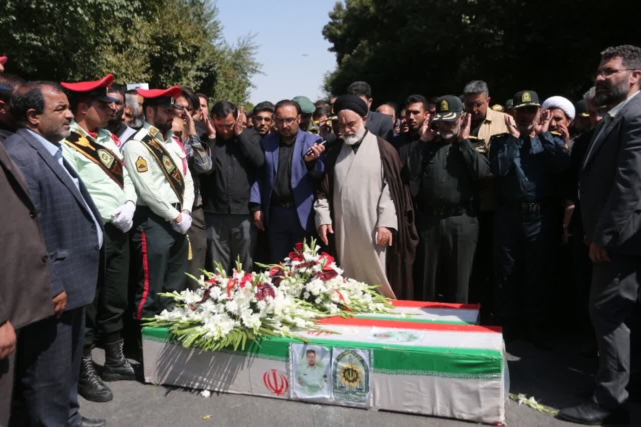 مراسم تشییع دو شهید امنیت اصفهان