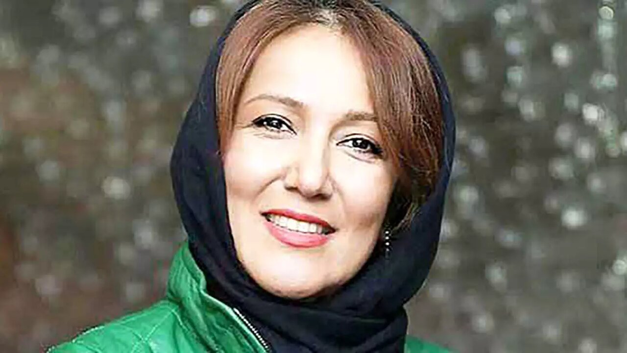 عکس | تصویر عجیب از پانتهآ بهرام؛ خانم بازیگر روی سرش درخت درآورد!