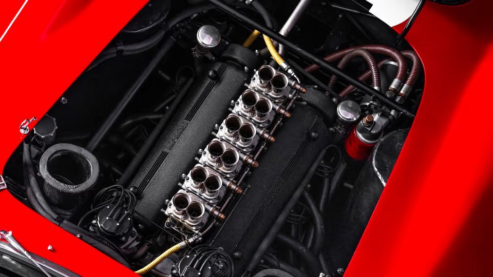 قیمت این ماشین خاص ۱۰۰۰۰ برابر شده/ عکس