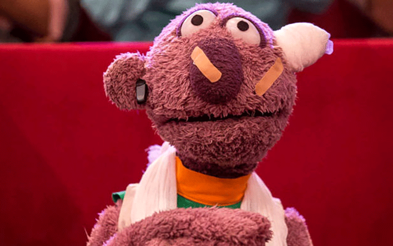 بگذارید مردم خودشان انتخاب کنند/ برای این روزهای تلویزیون غمگینم/ انتخاب اولم «جناب خان» است