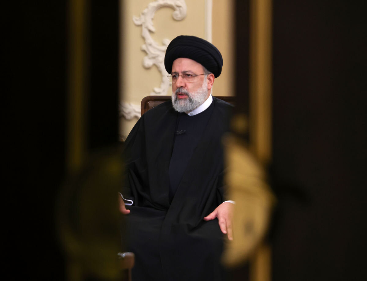 رئیسی زیر چتر احمدی نژاد؟ /تلاش نافرجام در «گفتمان سازی» برای آقای رئیس جمهور