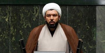 فوری /خودروی نماینده مجلس واژگون شد /آخرین خبرها از تصادف نماینده ساوه و خانواده اش فوری /خودروی نماینده مجلس واژگون شد /آخرین خبرها از تصادف نماینده ساوه و خانواده اش