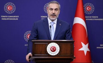 وعده وزیرخارجه ترکیه برای پاکسازی پ.ک.ک در عراق در نشست خبری با بارزانی