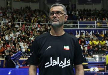 آقای عطایی فرار رو به جلو ممنوع! آقای عطایی فرار رو به جلو ممنوع!