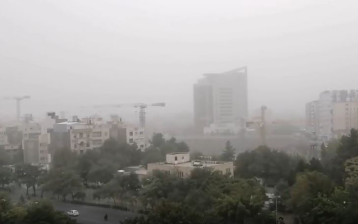 هشدار نارنجی هواشناسی برای این شهر؛ مردم مراقب باشند/ عکس