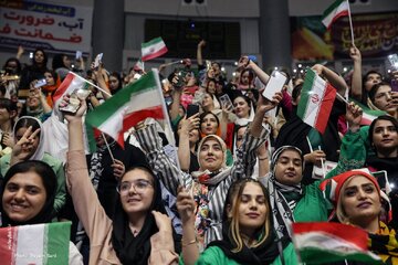 روز ششم والیبال قهرمانی آسیا: انتظارها به سر رسید، ایران و ژاپن در فینال به هم خوردند / بانوان سوژه اصلی جام