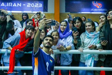 روز ششم والیبال قهرمانی آسیا: انتظارها به سر رسید، ایران و ژاپن در فینال به هم خوردند / بانوان سوژه اصلی جام