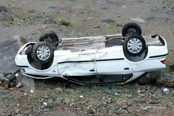 عکس | اولین تصویر از واژگونی مرگبار سمند در محور اهر - تبریز با ۴ فوتی