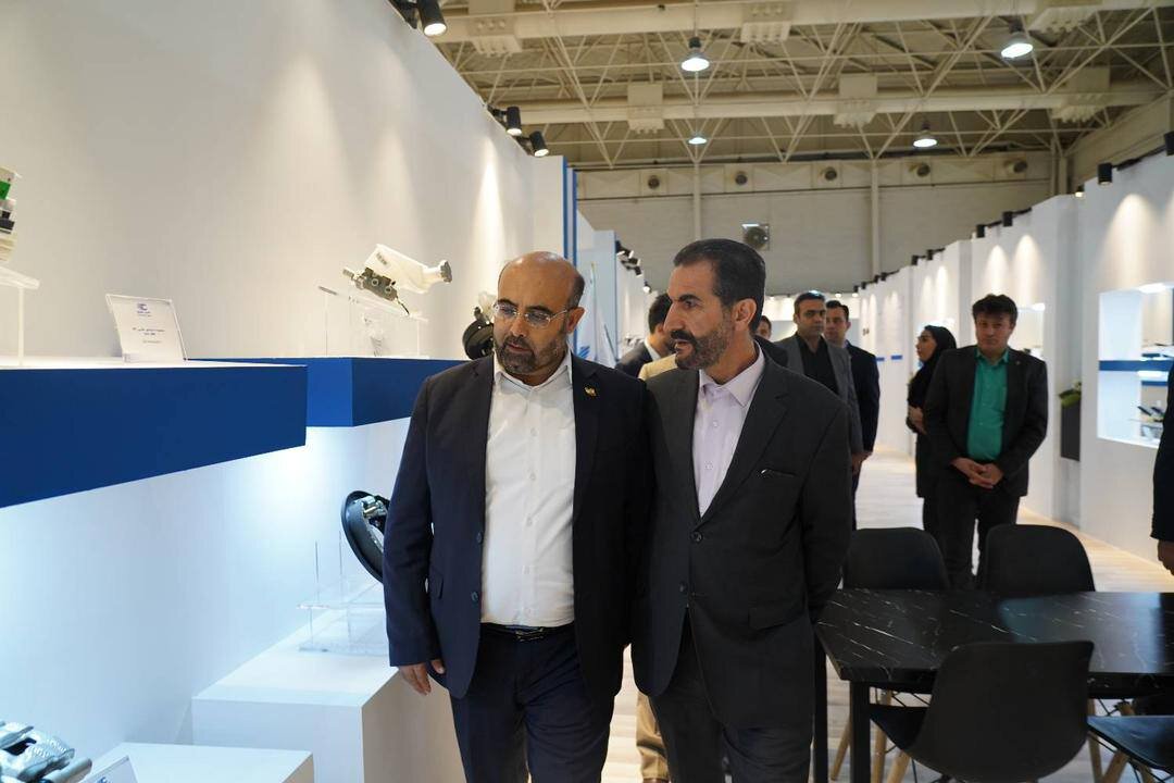 نقش تعیین کننده تولیدات کروز در بهبود کیفیت خودروسازی / اتکای کروز به نخبگان داخلی است 2