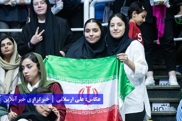 فینال والیبال قهرمانی آسیا: ژاپن باز هم در ایران قهرمان شد / تشویق ارومیه‌ای‌ها کارساز نبود