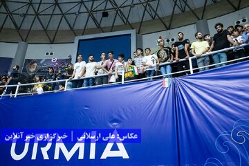 فینال والیبال قهرمانی آسیا: ژاپن باز هم در ایران قهرمان شد / تشویق ارومیه‌ای‌ها کارساز نبود