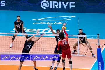 فینال والیبال قهرمانی آسیا: ژاپن باز هم در ایران قهرمان شد / تشویق ارومیه‌ای‌ها کارساز نبود