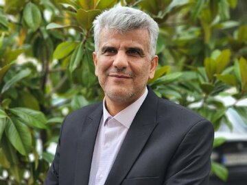 آغاز ساخت و نصب پلاک ثبتی و تابلو راهنمای جنگل‌های هیرکانی در گیلان