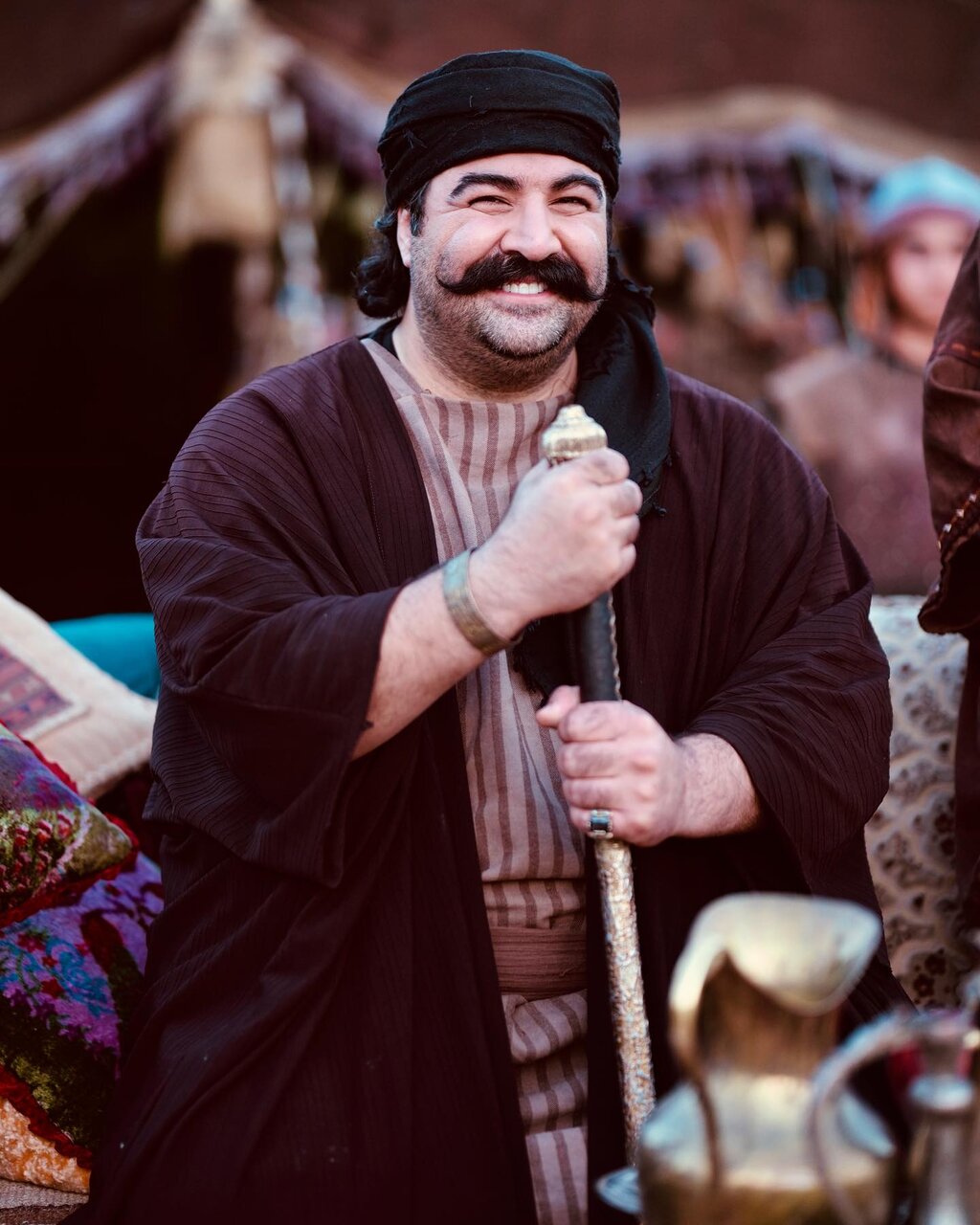 عکس | استایل جدید آقای خواننده؛ بهنام بانی چوپان شد!