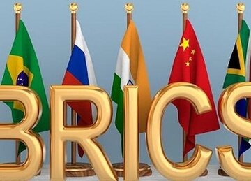 بریکس بدیل برجام نیست آقایان اصولگرای رادیکال / خدا کند با بریکس بریکس، سفرهها رنگین شود!