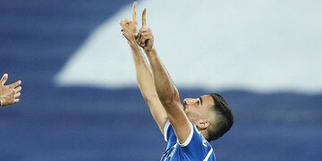 دلیل خوشحالی نکردن مهاجم استقلال بعد از گلزنی چه بود؟ دلیل خوشحالی نکردن مهاجم استقلال بعد از گلزنی چه بود؟