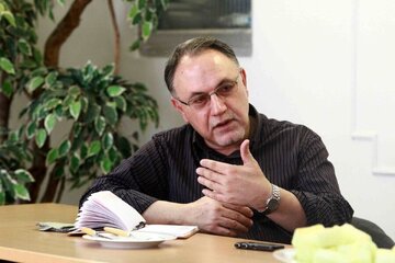 علویتبار: مردم ایران تغییر میخواهند اما نه تغییر به هر قیمتی / ایران به مسوولان شجاع برای تغییر راهبردها و استراتژی ها نیاز دارد