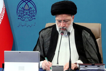 رئيسي: إيران مستعدة لنقل مکاسبها إلی افريقيا