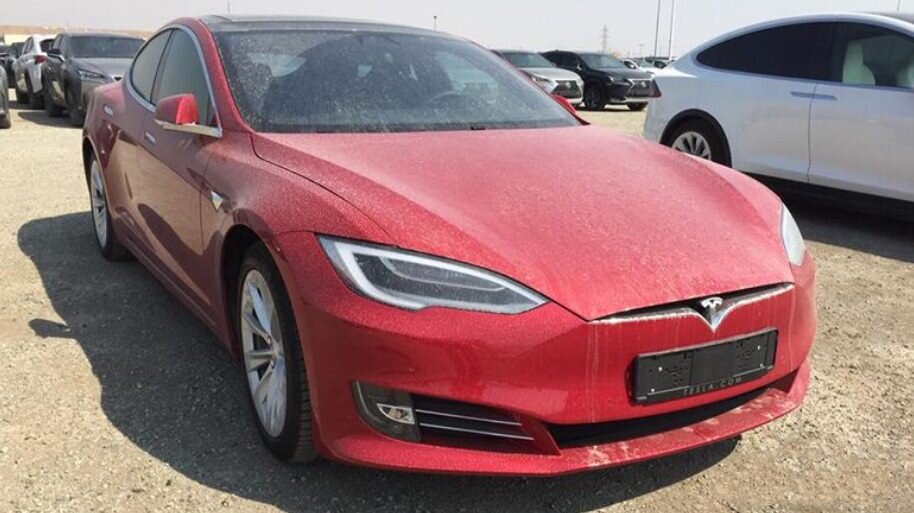 مهندسی معکوس پرسروصدای مدلهای مختلف تسلا در ایران/ عکس